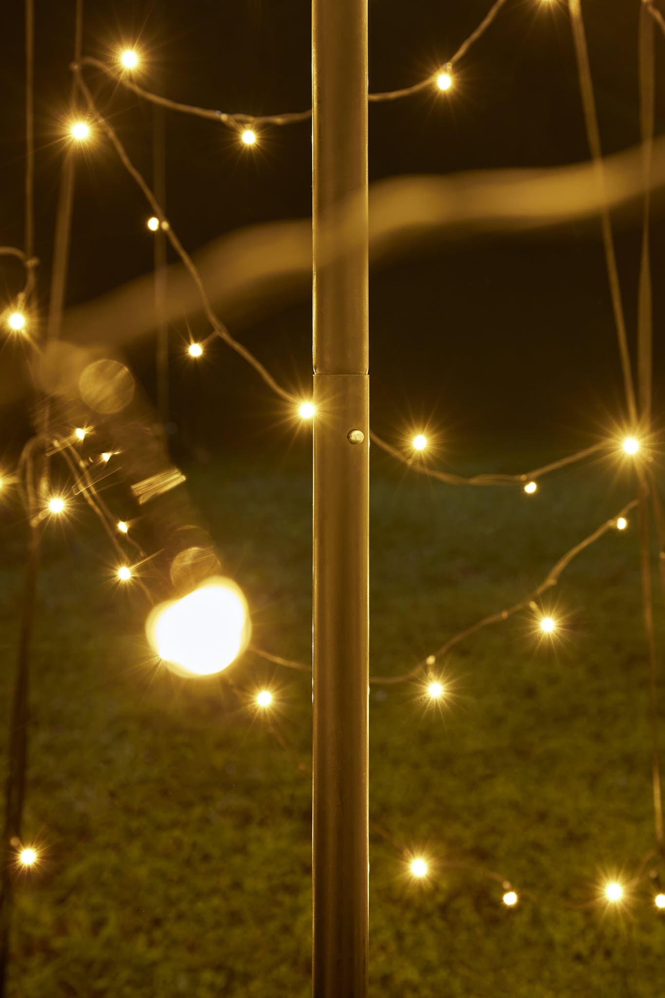 Fairybell | 2 meters | 300 LED lights | Including mast | Warm white